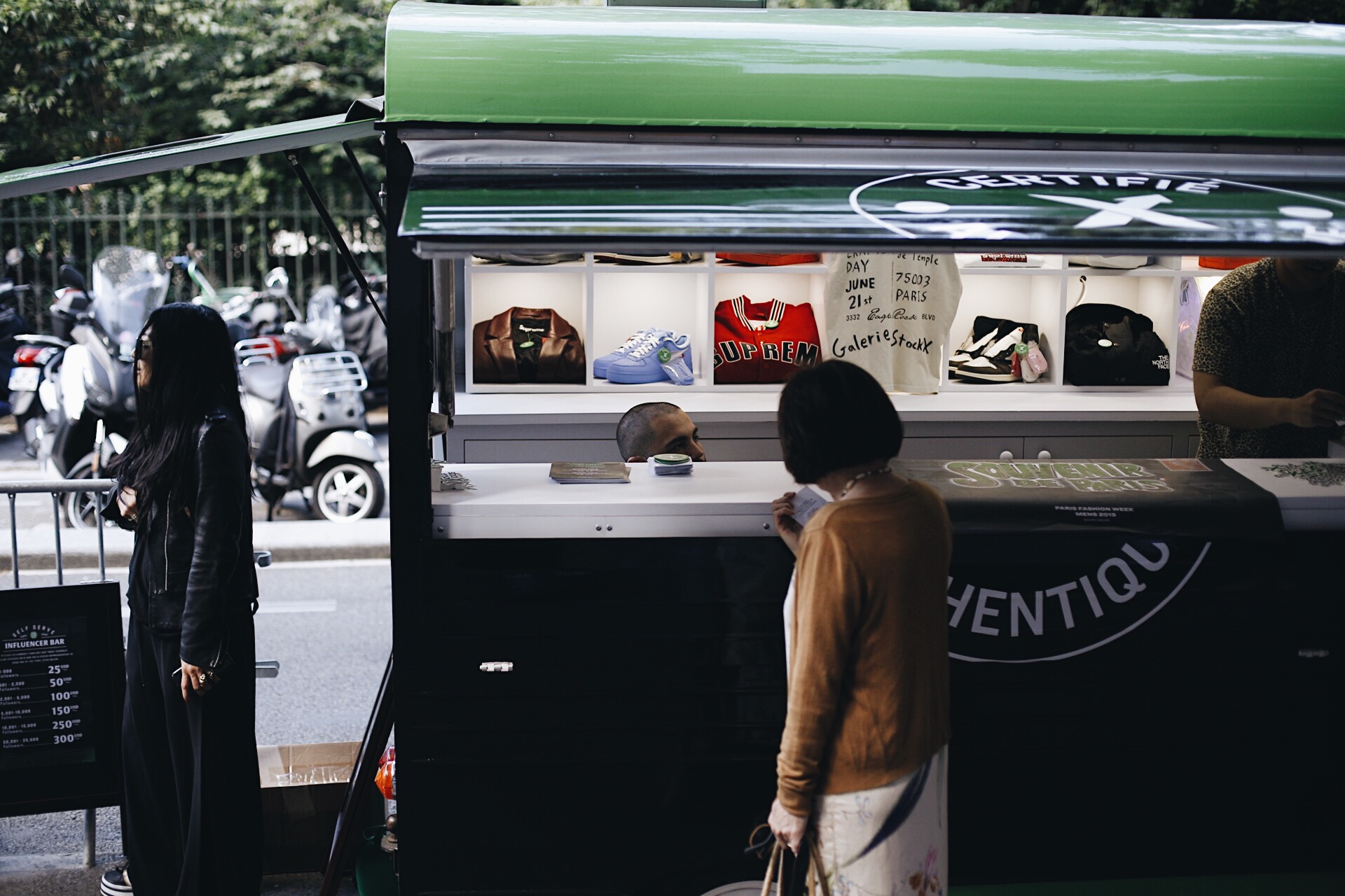 StockX Paris — closing
