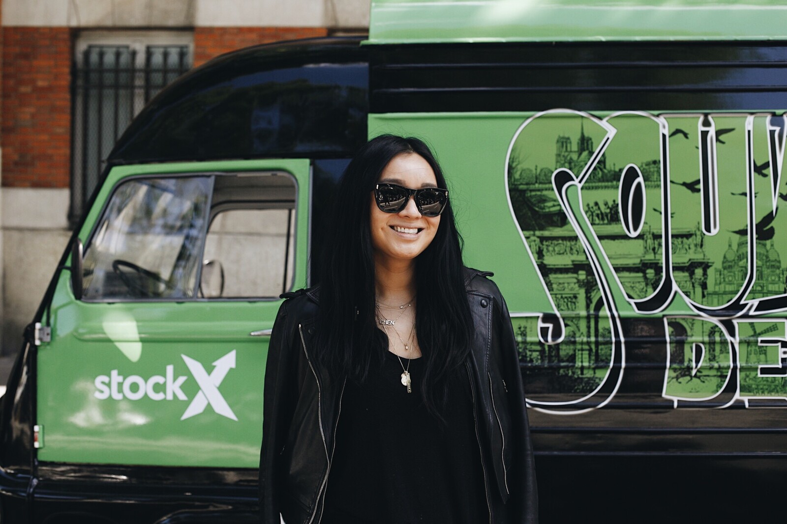 StockX Paris — set 02 hero